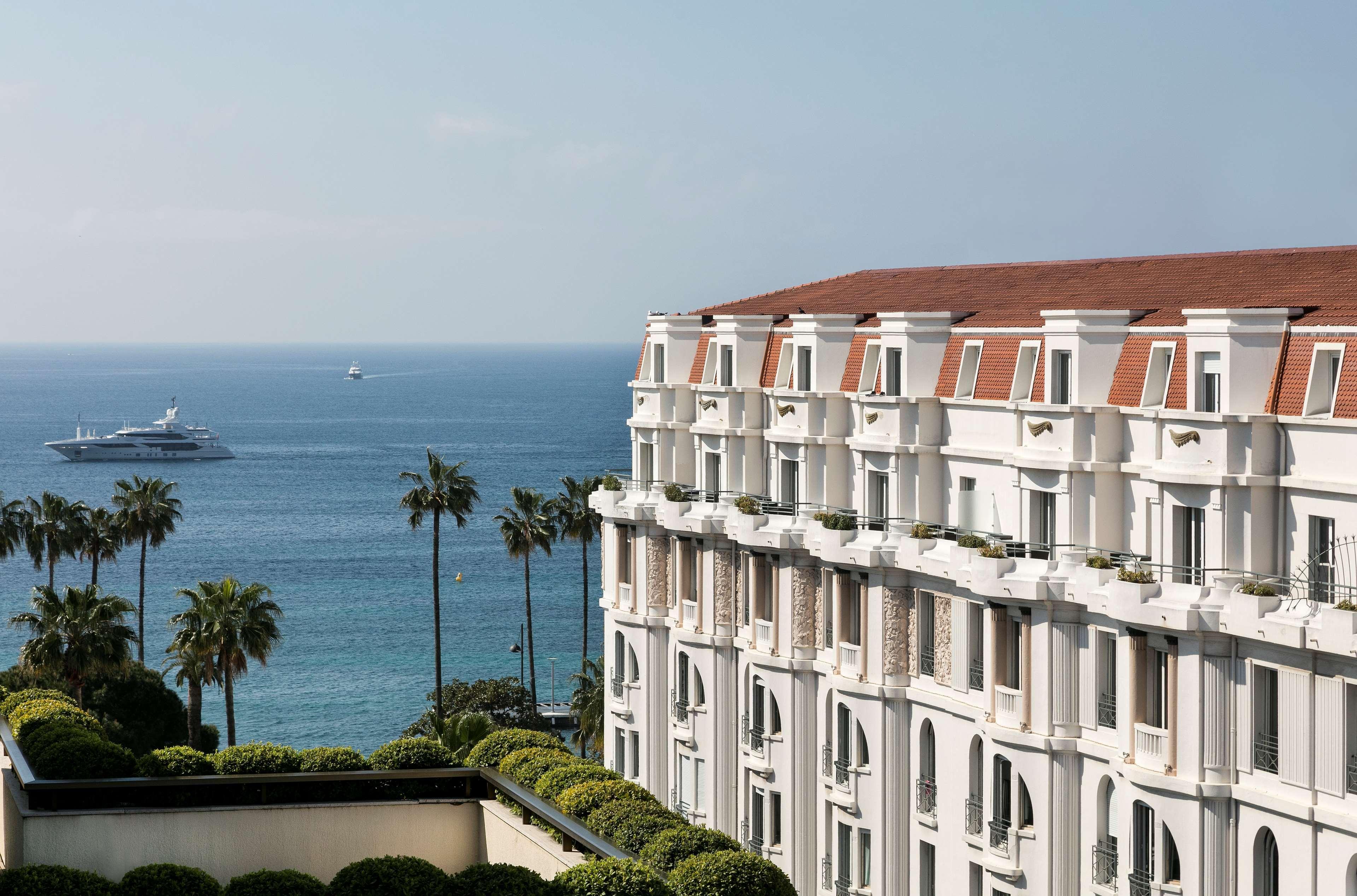Hotel Barriere Le Gray D'Albion Cannes Exterior foto